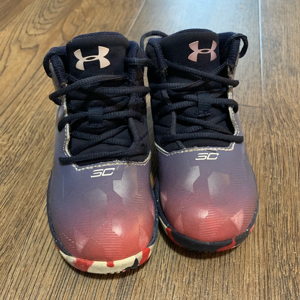 🛑SOLD🛑 Under Armour Steph Curry Kicks